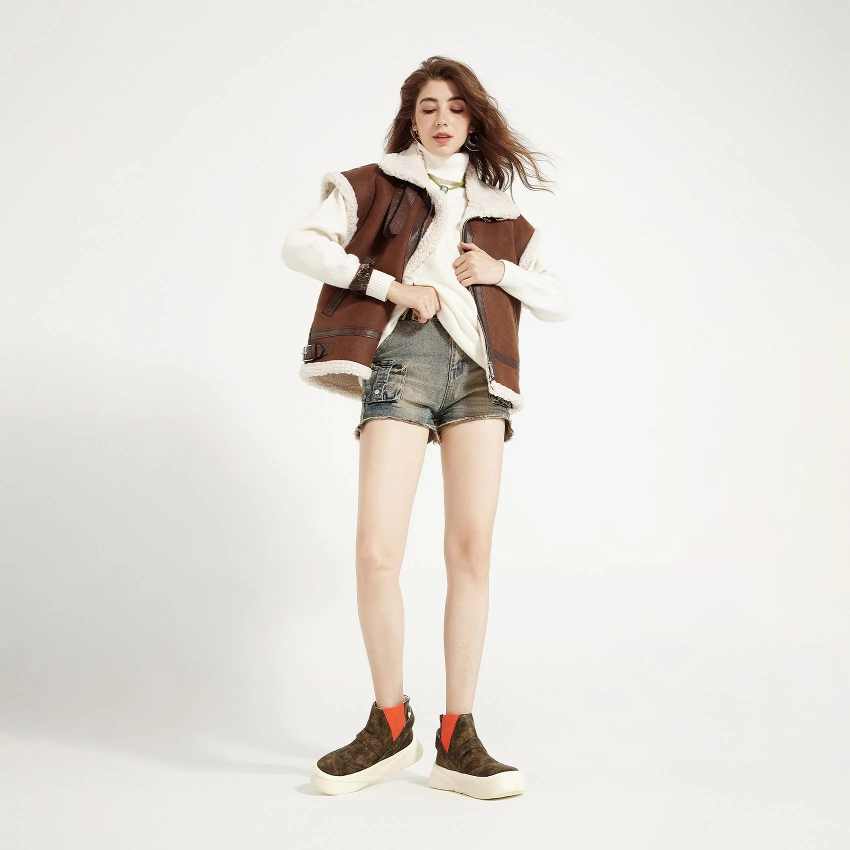 Dark Truffle Victoria III Women - Image 5