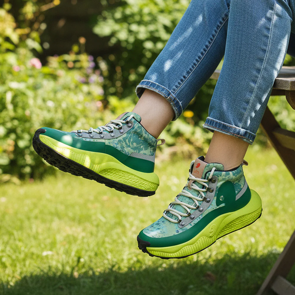 Sunlit Green Women - Image 2